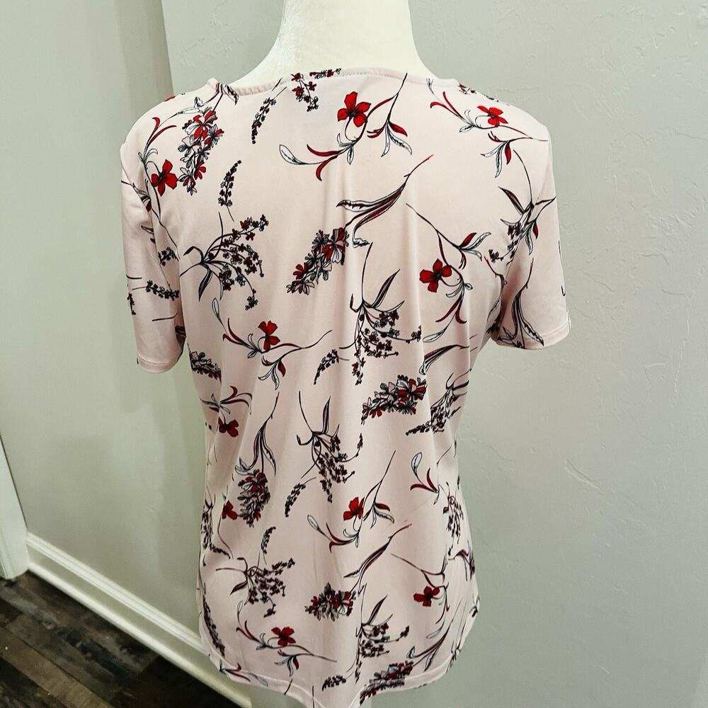 Liz Claiborne Career Top Womens Size Small Pink Floral Short Sleeve Blouse - Picture 4 of 5